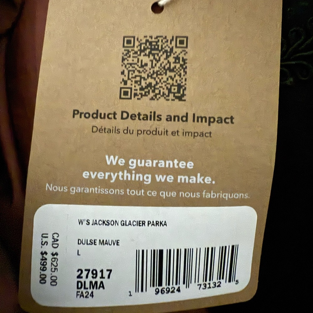 Patagonia Women's Ski Jacket in Mauve - Picture 3 of 3